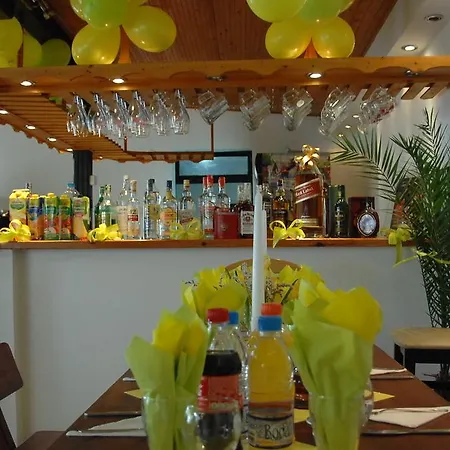 호텔 El Dorado Holiday Village